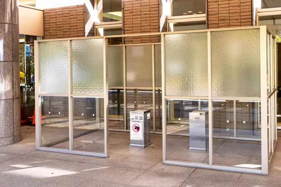 臨海斎場の喫煙室