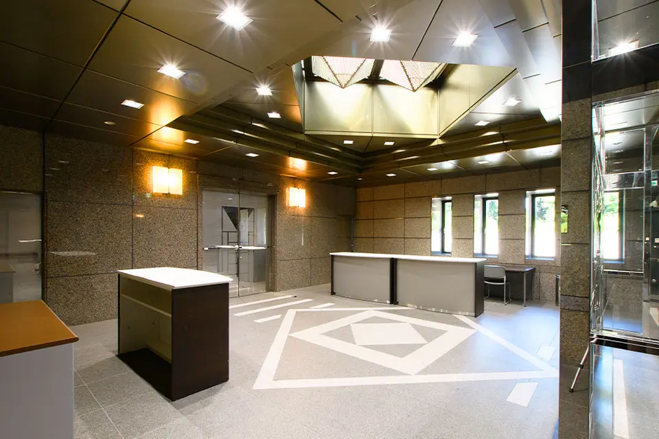 横浜市南部斎場の式場入口